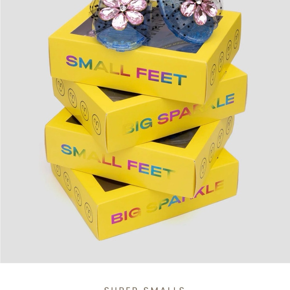 Supersmalls play shoes